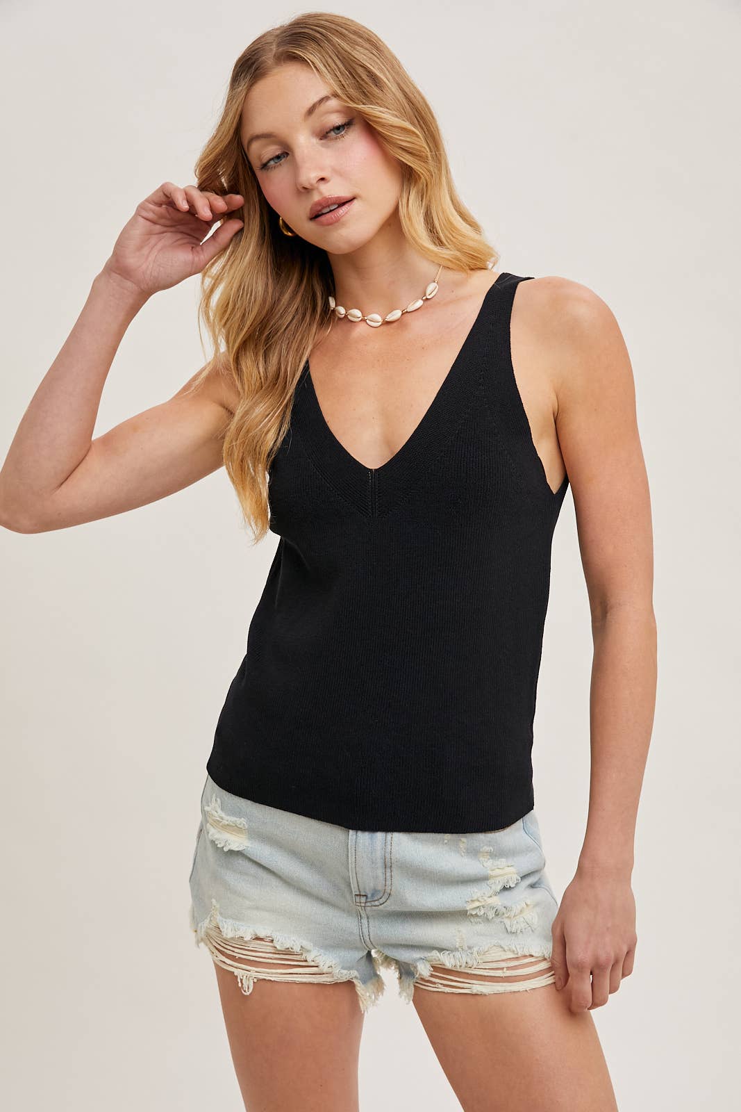 V NECK KNIT TANK