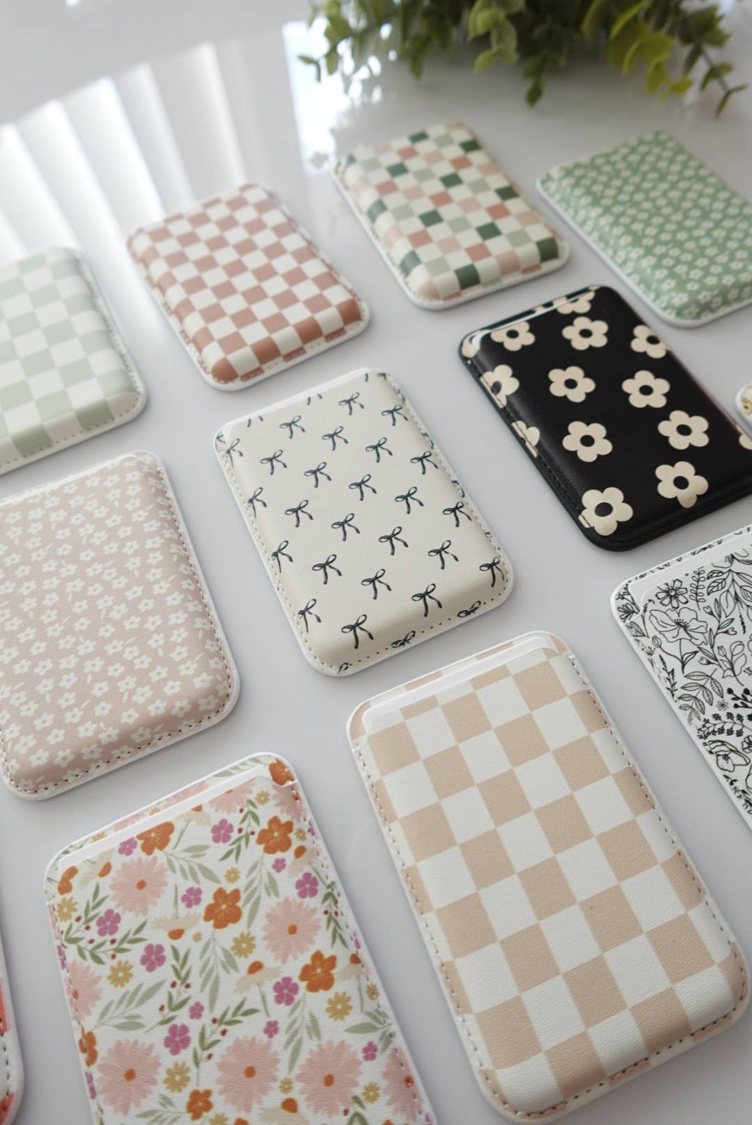 Magnet Phone Wallet