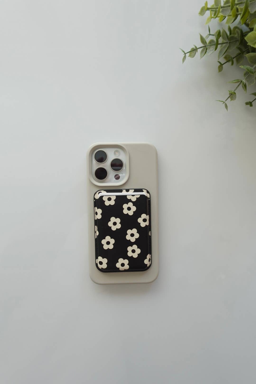 Magnet Phone Wallet