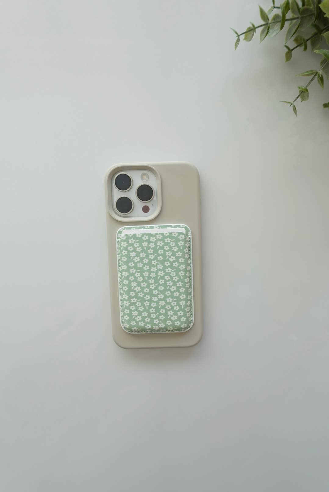 Magnet Phone Wallet