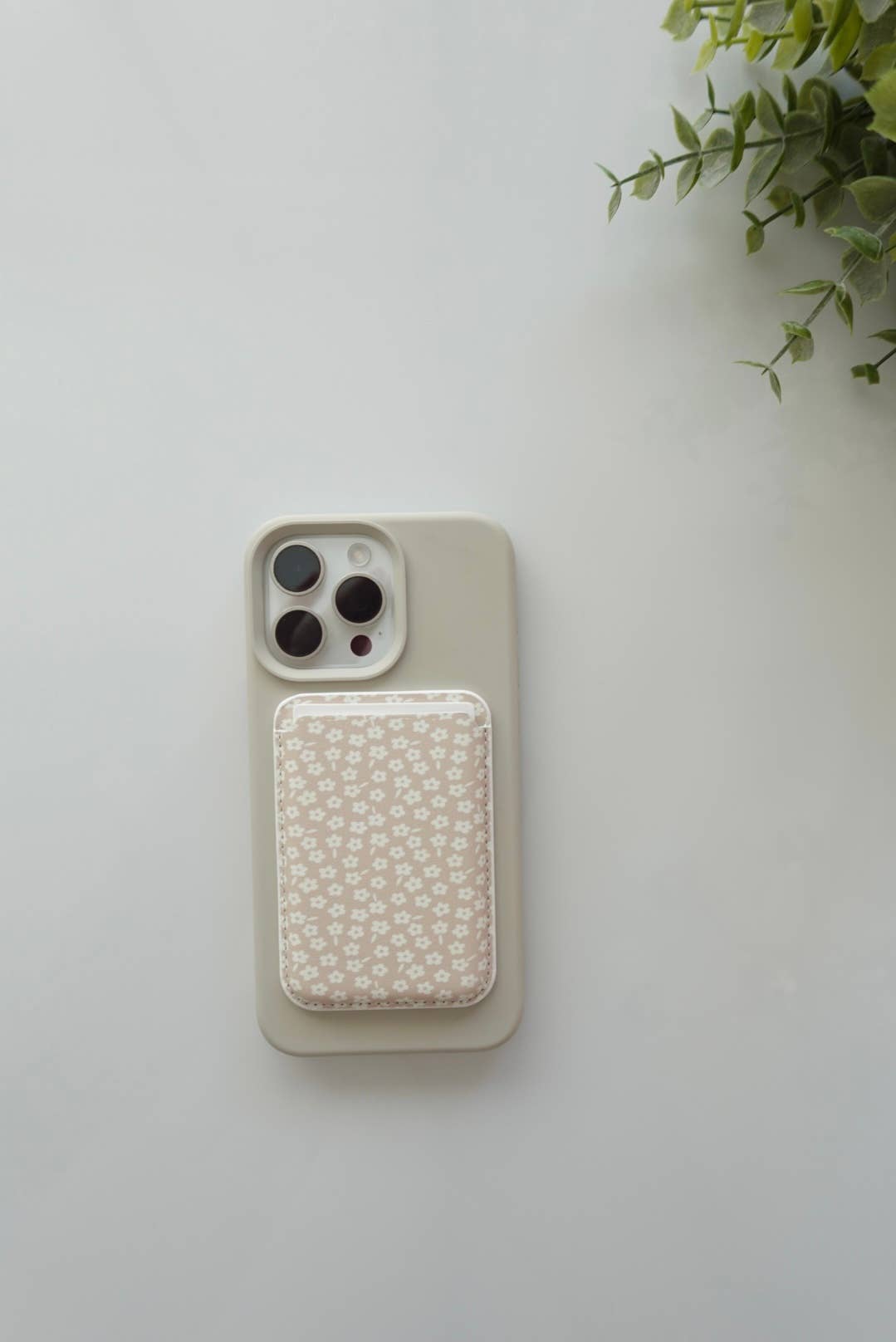 Magnet Phone Wallet