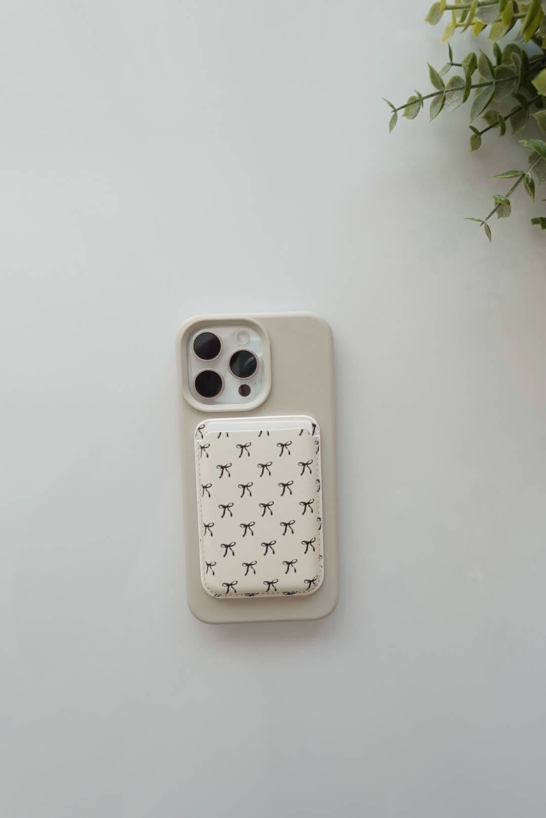 Magnet Phone Wallet