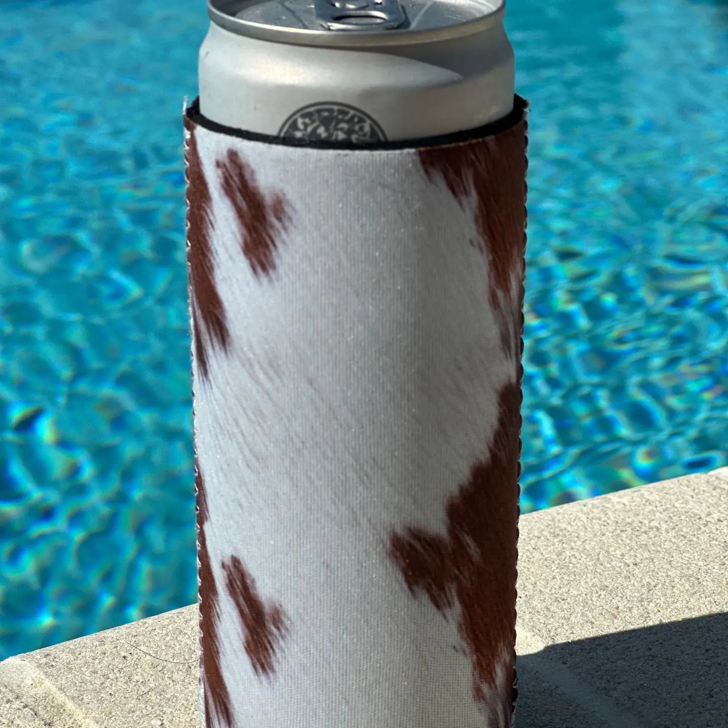 Brown Cow Can Holder