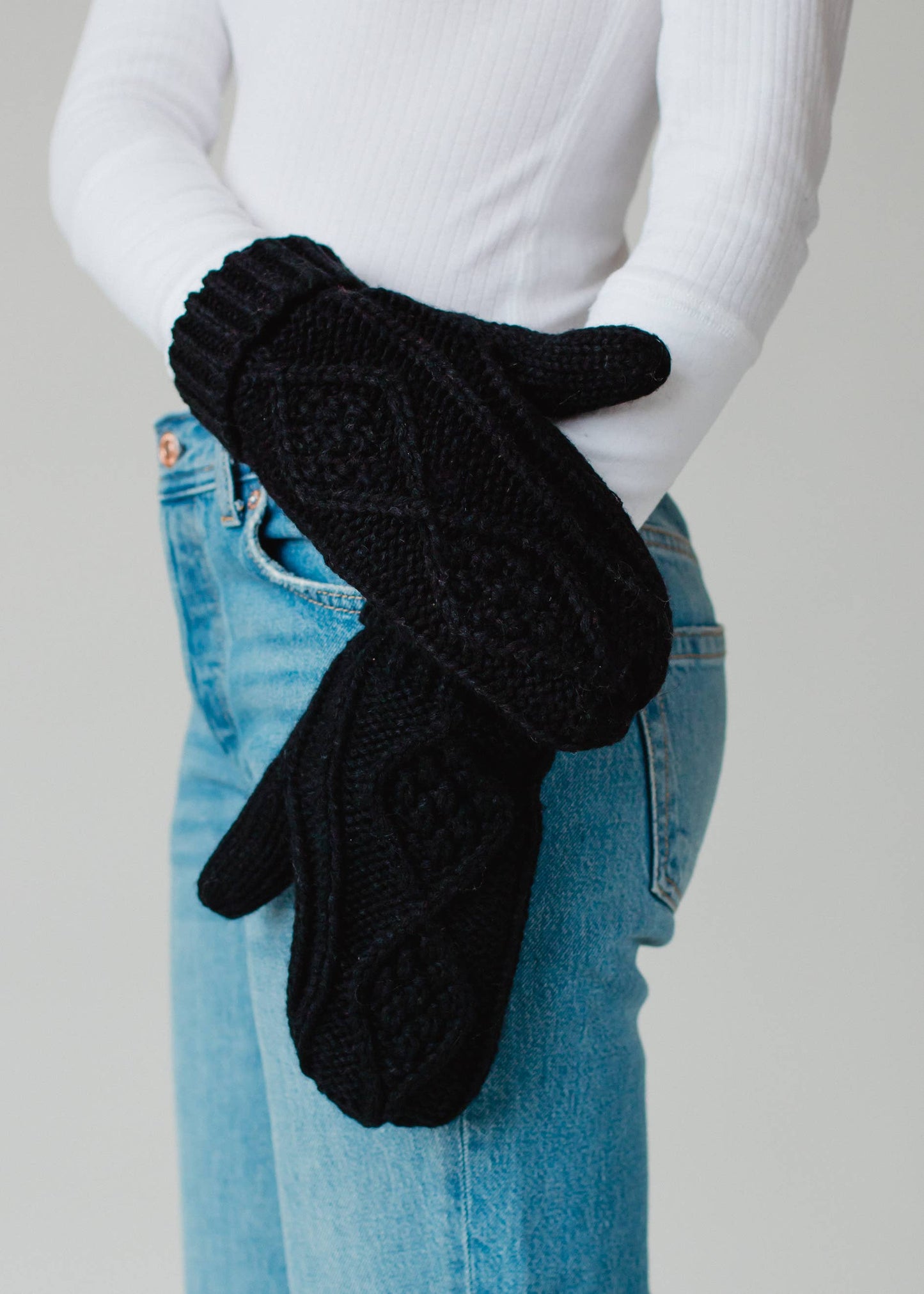 Cable Knit Mittens