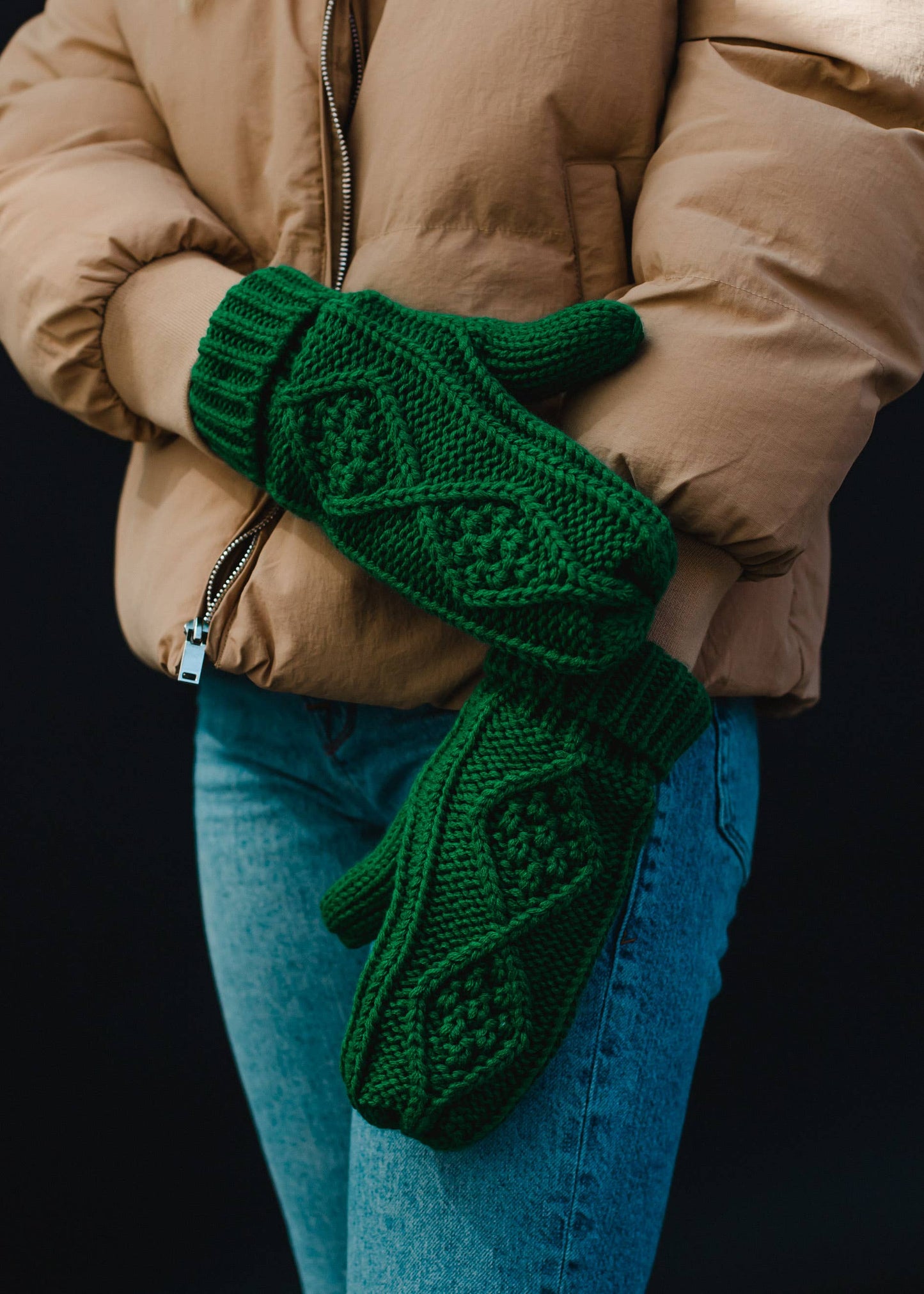 Cable Knit Mittens