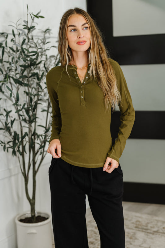 Effortless Edge Knit Top Camo Green