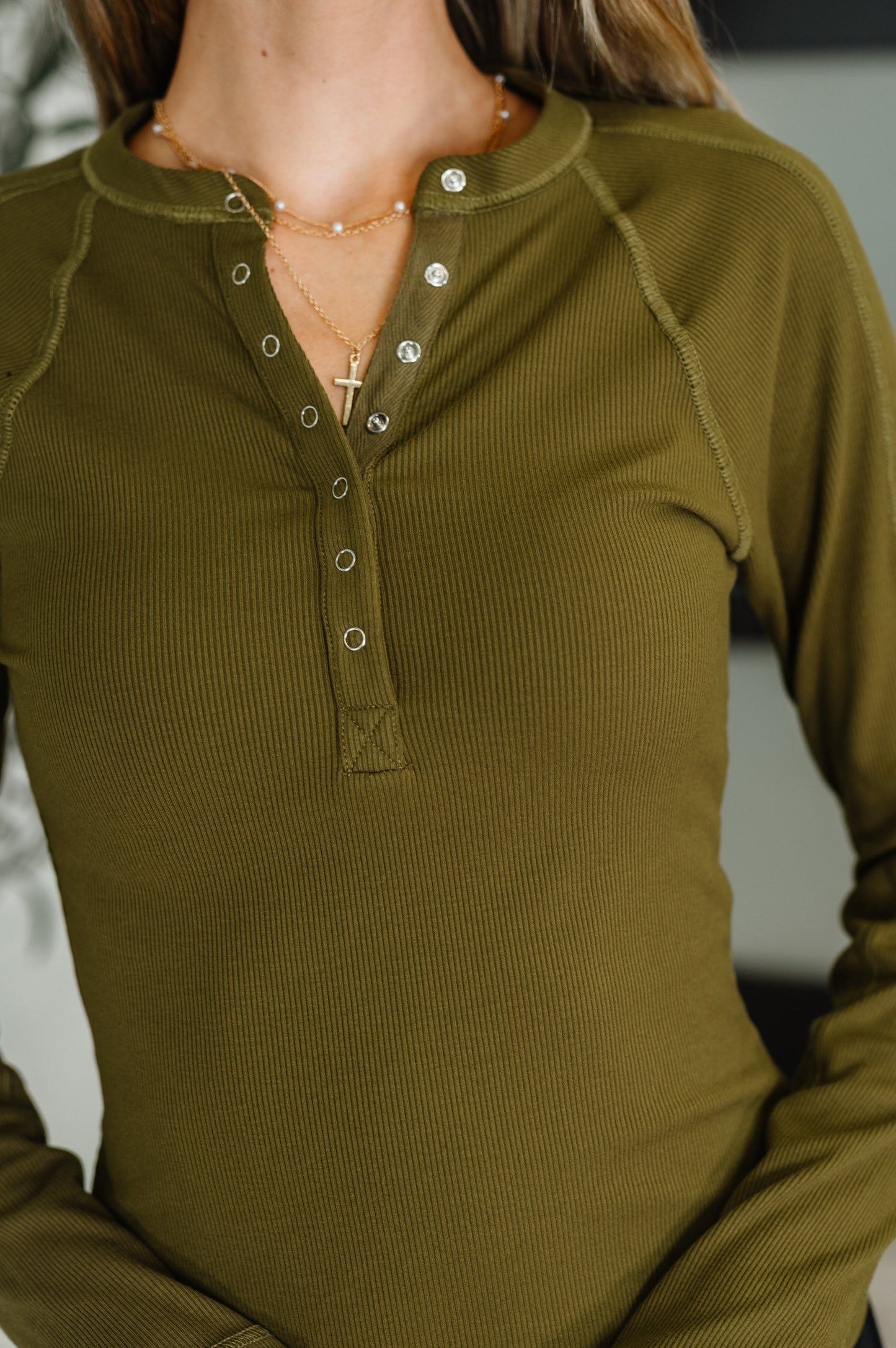 Effortless Edge Knit Top Camo Green
